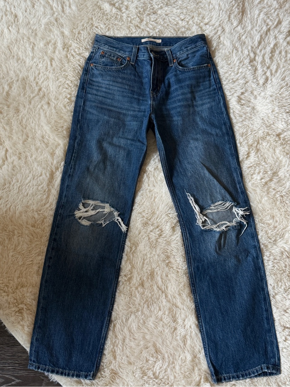 Levi’s Low Pro Straight Leg Jeans - Medium Wash, Distressed